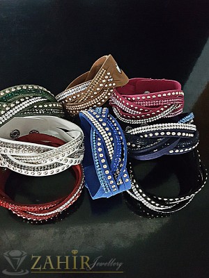 Красива преплетена велурена Дизайнерска гривна с кристали в 6 различни цвята, дълга 20 см - G1788