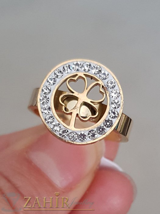 Дамски бижута - Висококачествен стоманен пръстен с кристали и лазерно изрязана детелина, златно покритие - P1484