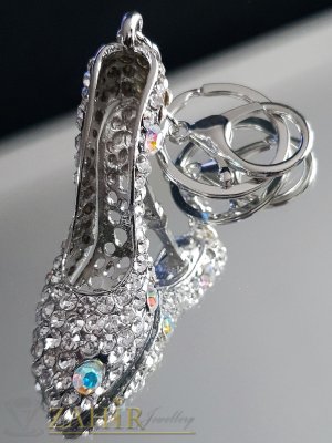 Изящно изработена кристална обувка 8 см с бели циркони на ключодържател 14 см - KL1068