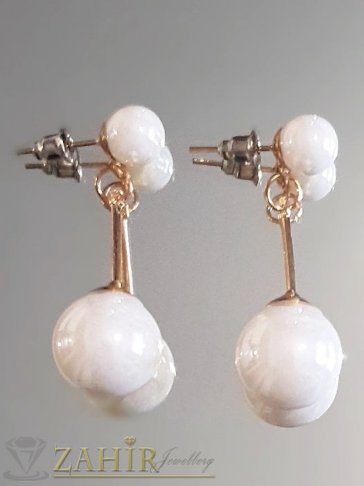 Дамски бижута - Разкошни висящи обеци 4 см със седефено бели перли, златно покритие, на винт - O2569