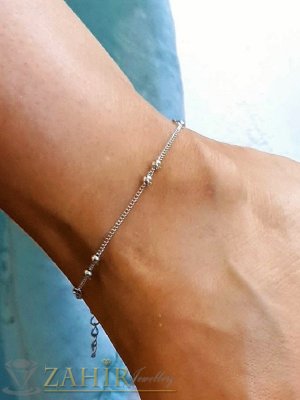 Изчистен модел гривна за глезен или за ръка, верижка с малки топчета, не променя цвета си, 2 дължини - GK1268