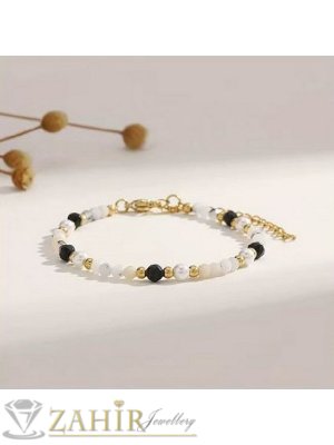 Мега яка гривна за ръка или глезен от естествен бял хаулит 3 мм топче, елементи на оникс, стоманени елементи, закопчалка и удължител - GA3124