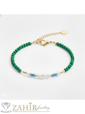 Изящна ръчно изработена гривна за ръка или глезен от естествен зелен малахит 3 мм фасета, бяли перли и сини синци, стоманени елементи, закопчалка и удължител - GA3153