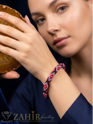 Ръчно плетена гривна от оригинални чешки черни, червени и бели ситни стъклени мъниста - N1005