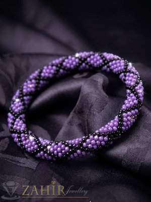 Ръчно изработена гривна от оригинални чешки стъклени мъниста Preciosa Ornela плетени на една кука - N1031