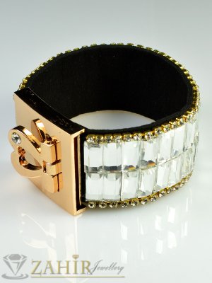 Луксозна гривна - 18 см с бели кристали, циркони и златно покритие - 3 см широка - G1568